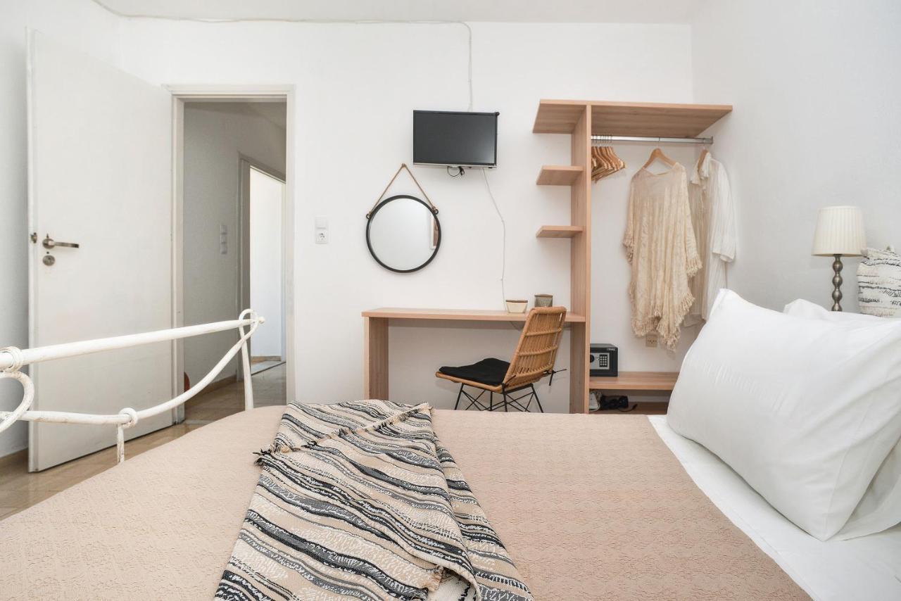 Paxosblue Suites & Villas ガイオス エクステリア 写真