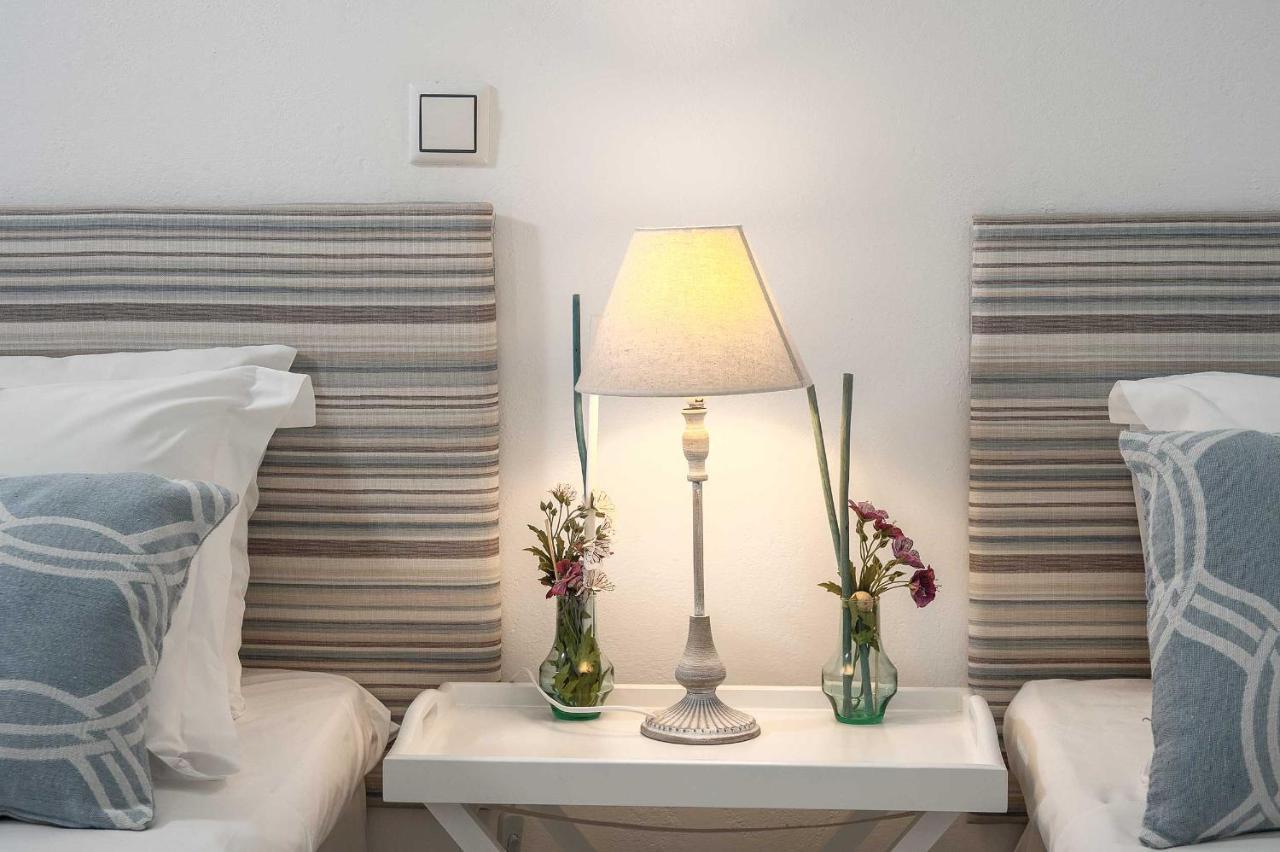 Paxosblue Suites & Villas ガイオス エクステリア 写真